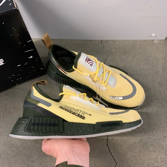 adidas x Star Wars NMD R1 Spectoo BOSSK - Picture 11 of 12